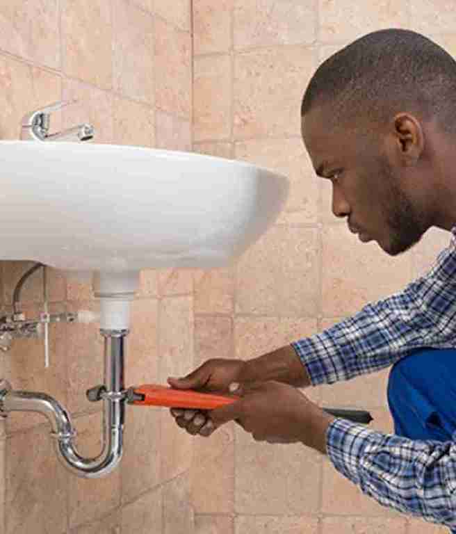 find artizan pictures/plumber